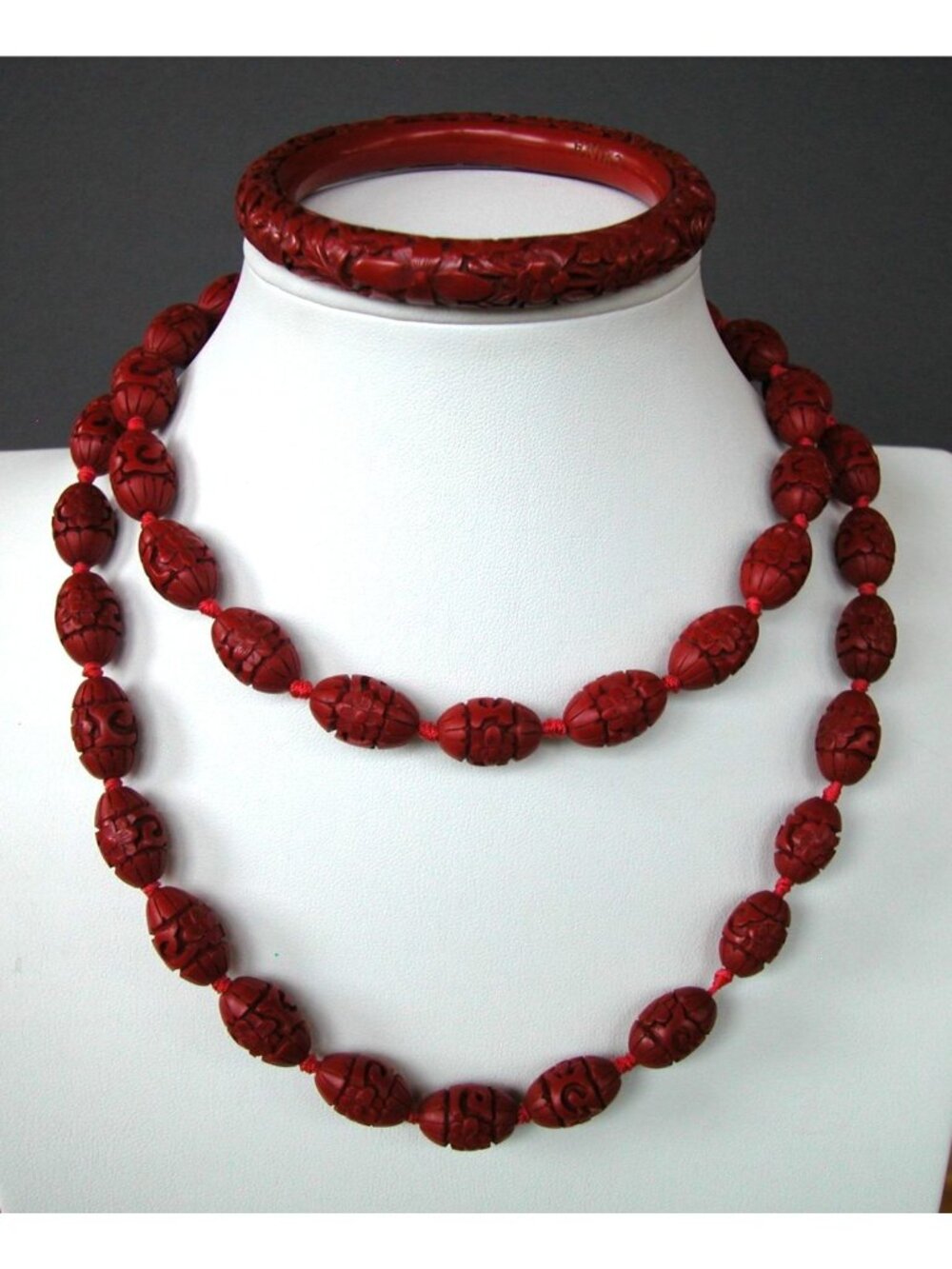 Chinese Red Cinnabar Knotted Between Beaded Necklace & Bracelet